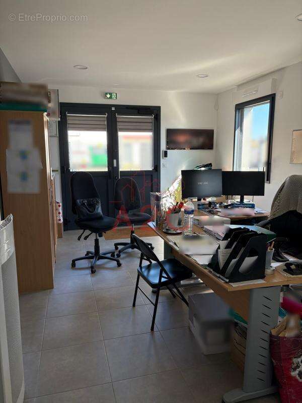 Commerce à LA ROCHE-SUR-YON