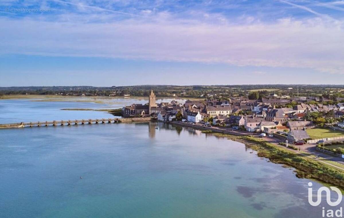 Photo 1 - Commerce à PORTBAIL