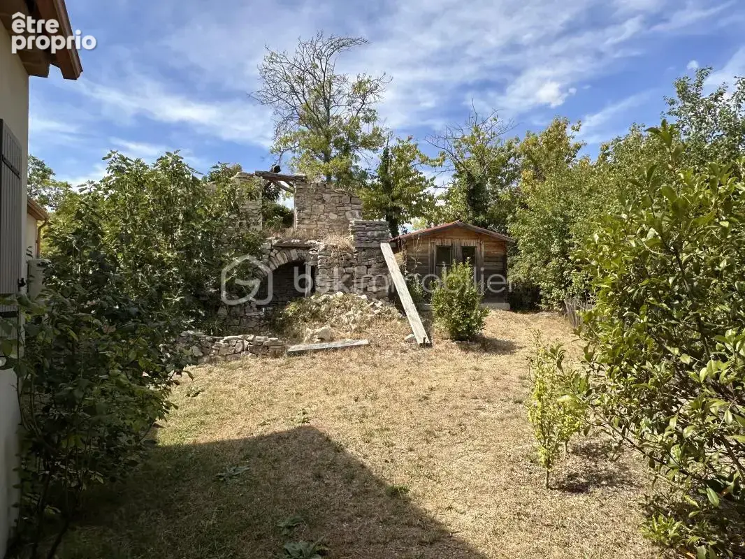 Maison récente – 3 chambres + bureau, terrain de 500 m² avec piscine - photo 11