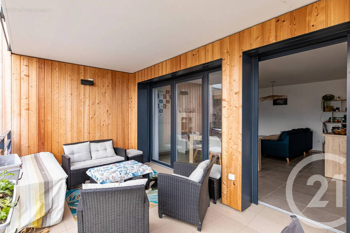 Appartement à BRESSON