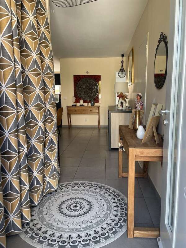 Maison à MEZE