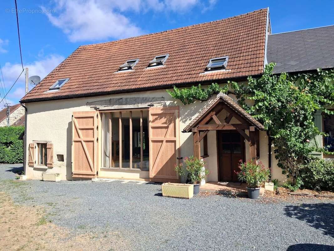 Maison à PREVERANGES