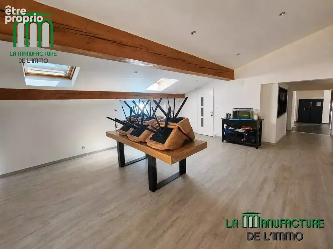 Maison individuelle 164 m² + piscine, grand garage et terrasse / La Ricamarie / Idéal famille ou artisan - photo 9