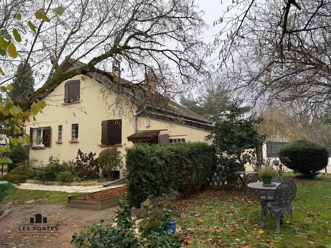 Maison à MOIGNY-SUR-ECOLE