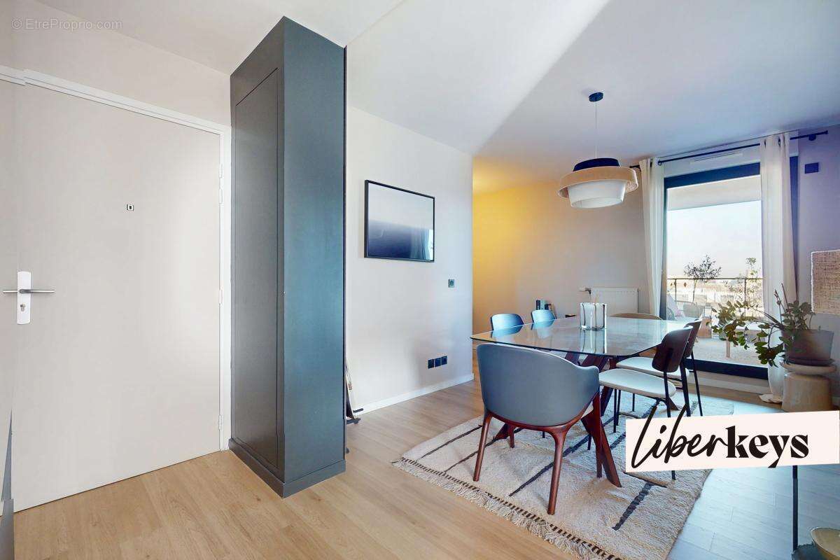 Appartement à ASNIERES-SUR-SEINE