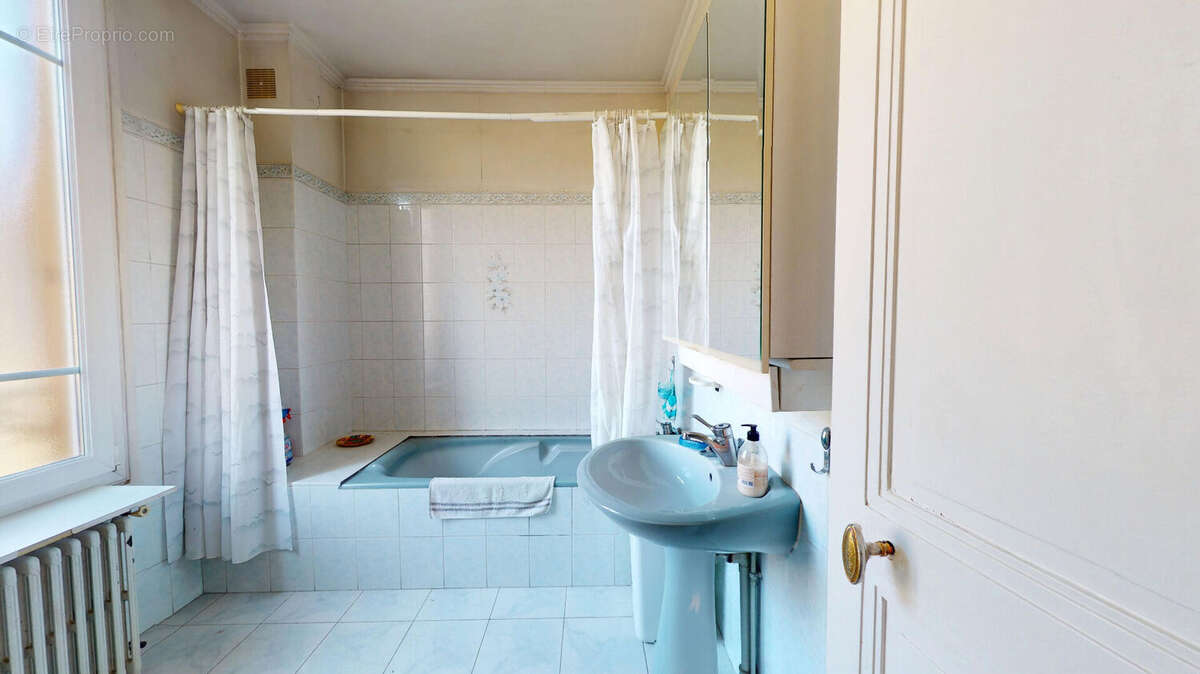 Maison à VILLEMOMBLE