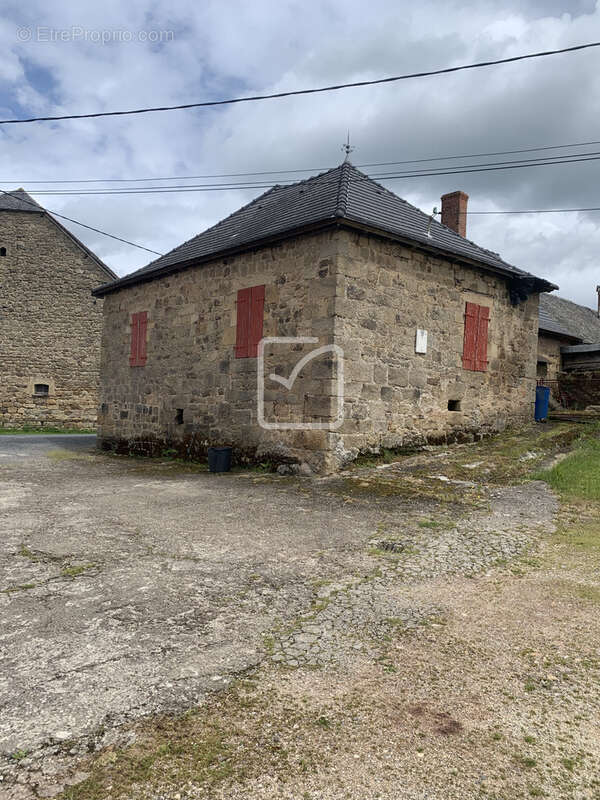 Appartement à DAMPNIAT