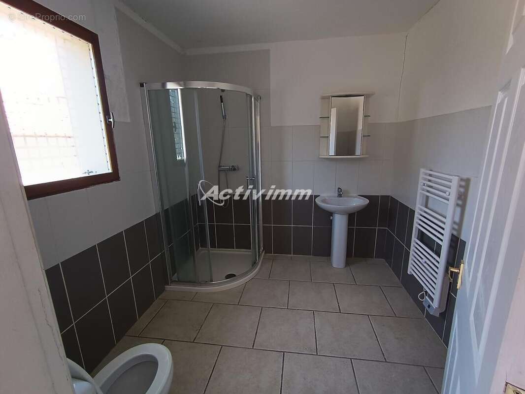 4267 8 - Maison à AUBIN-SAINT-VAAST