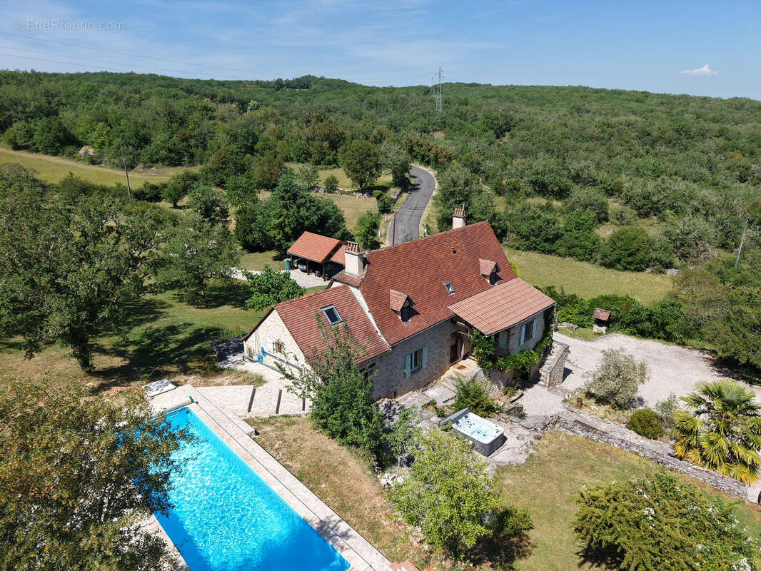 Maison à CAJARC
