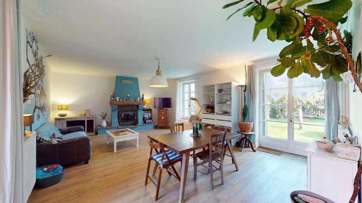 Photo 3 - Maison à SENS