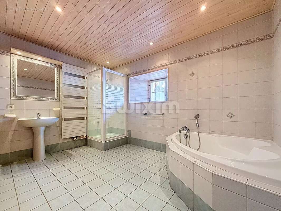 Maison à SAINT-GERVAIS-LES-BAINS