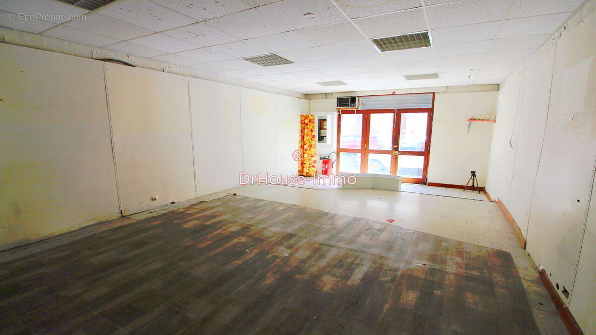 Commerce à MARSEILLE-5E