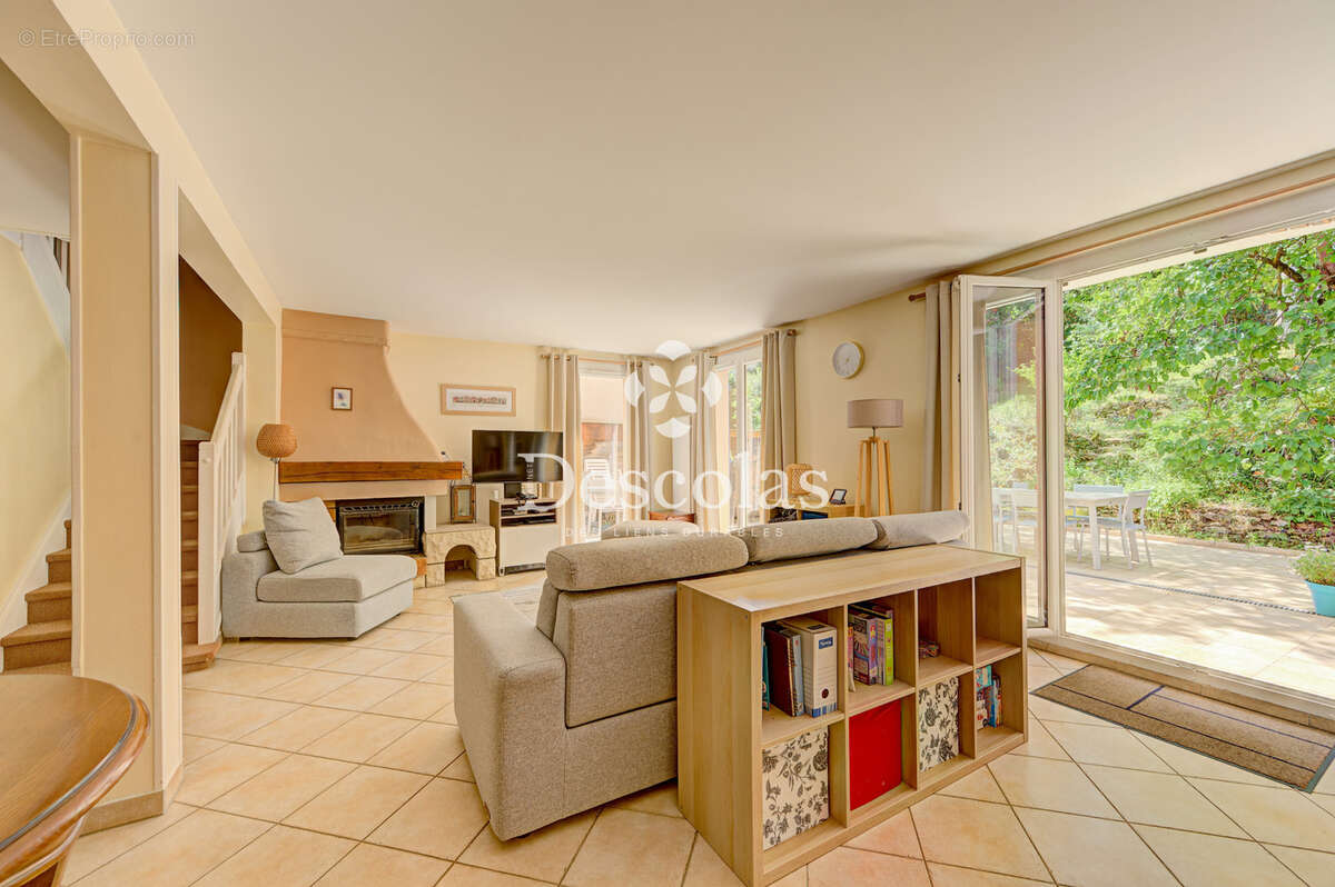 FOURQUEUX les Terres Fleuries - Maison 7 pièces - photo 7