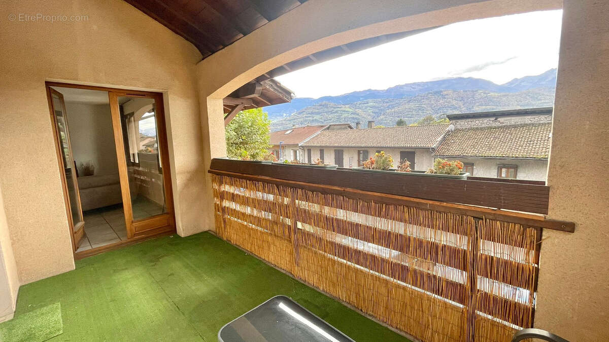 Appartement à CROLLES