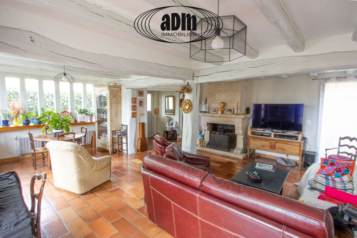 Maison à NANTEUIL-LES-MEAUX