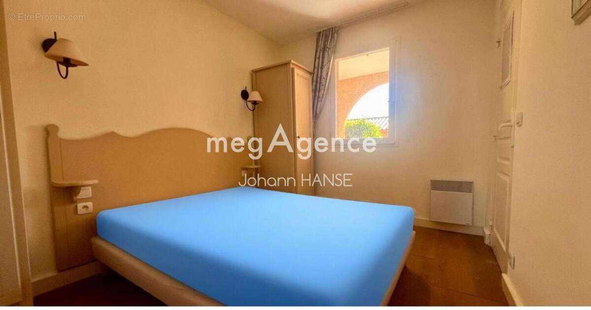 Appartement à ROQUEBRUNE-SUR-ARGENS