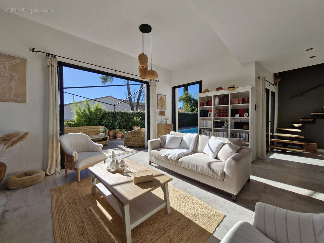 Maison à SAINT-DREZERY