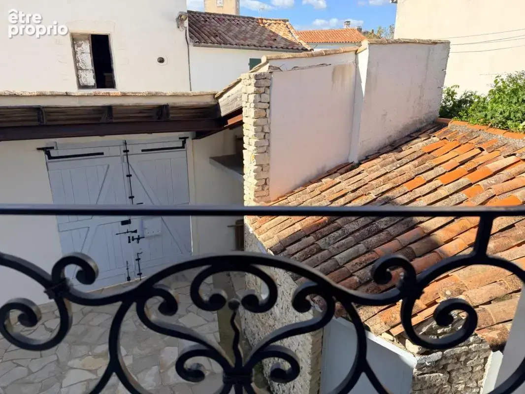 La flotte – magnifique chai rénové avec dépendance en pierre - photo 20