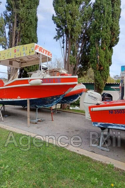 Commerce à Mandelieu-La-Napoule  - photo 5