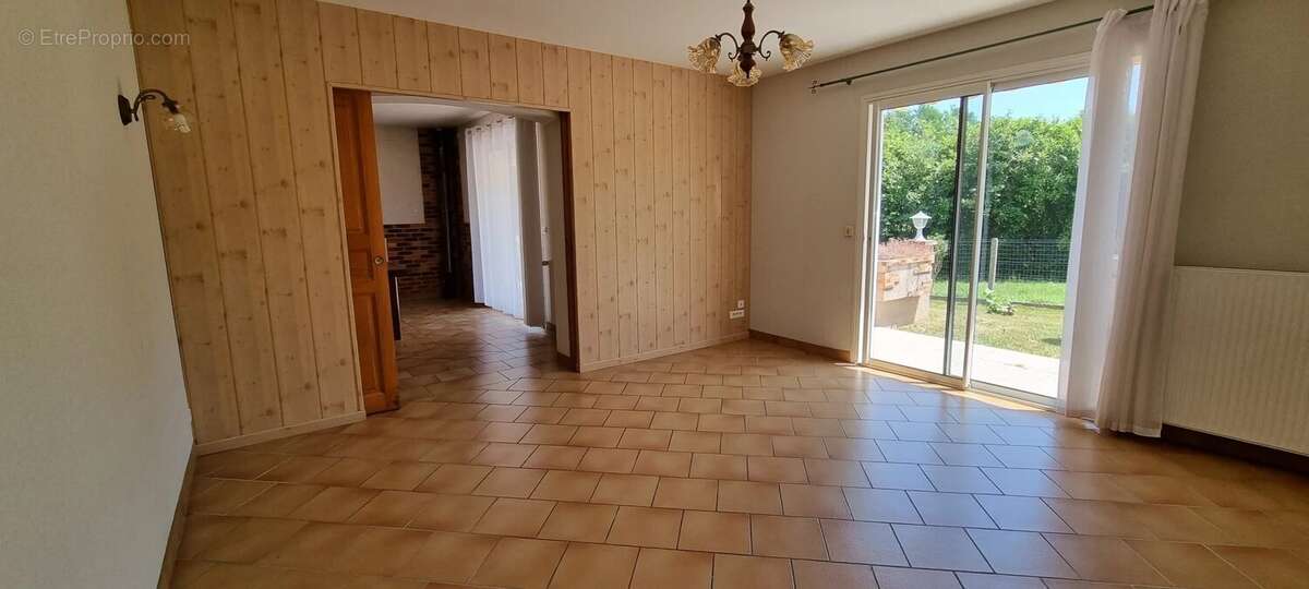 Maison  plain pied de 2000 avec piscine - photo 12