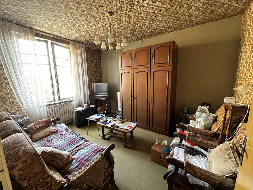 Maison à LES ANCIZES-COMPS