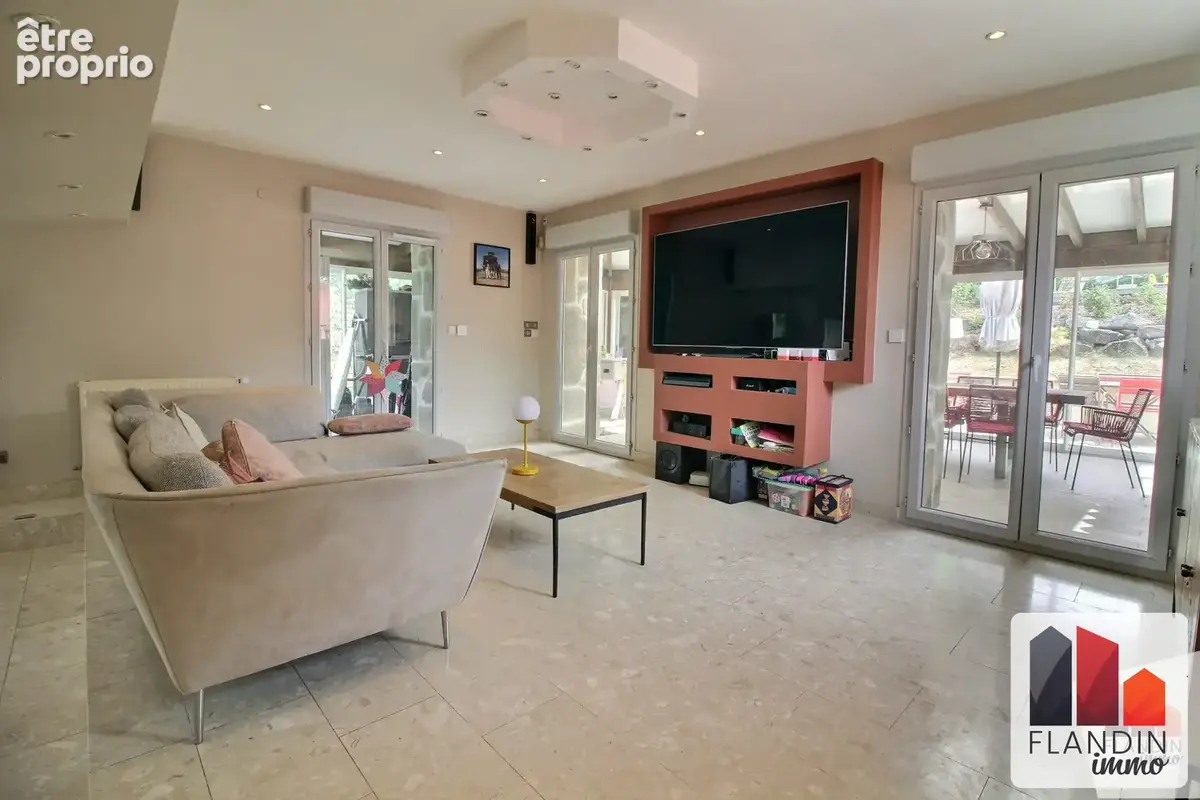 Maison 5 pièces 149 m² à vendre à Thurins (69510) - photo 4