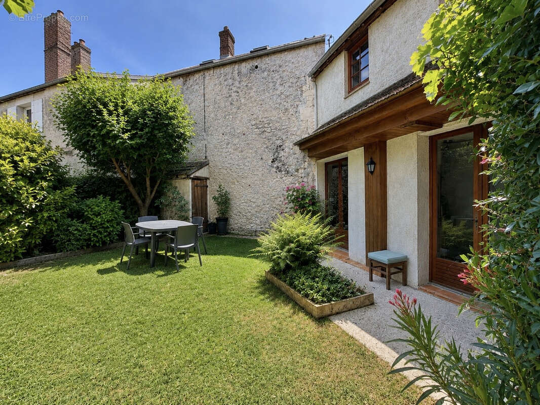Maison à SENLIS