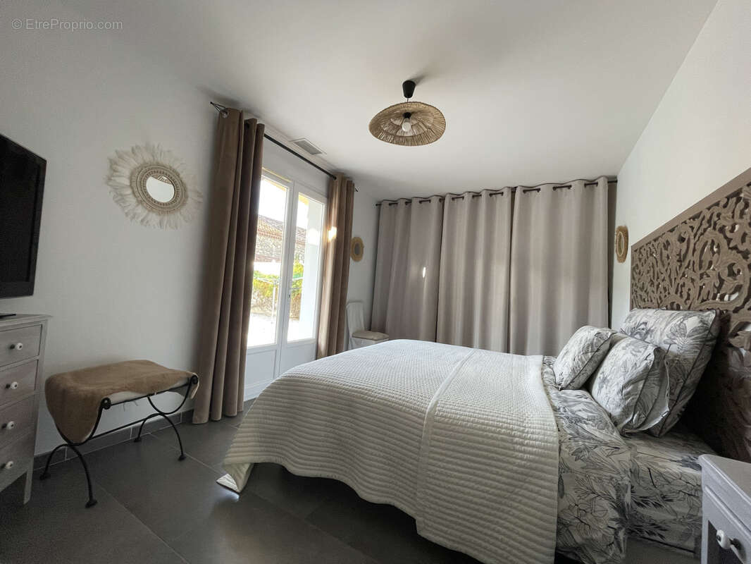 Maison à SALLES-D&#039;AUDE