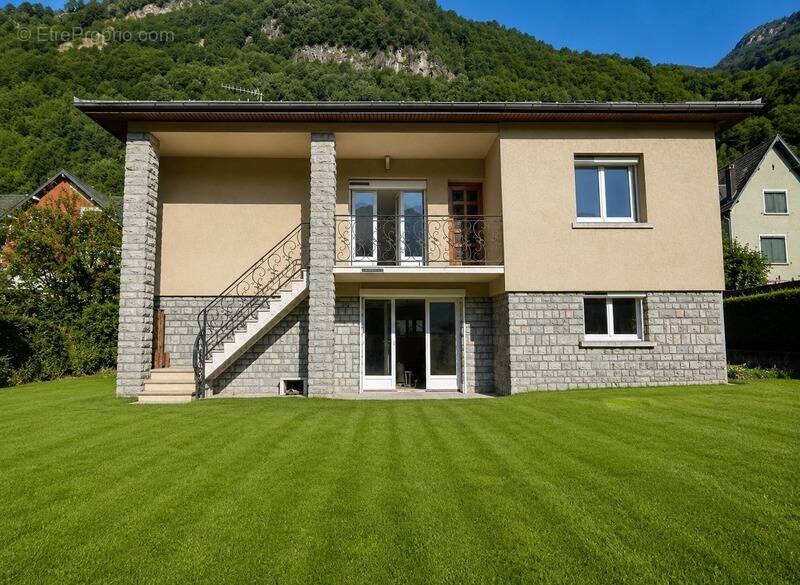 Maison à BAGNERES-DE-LUCHON