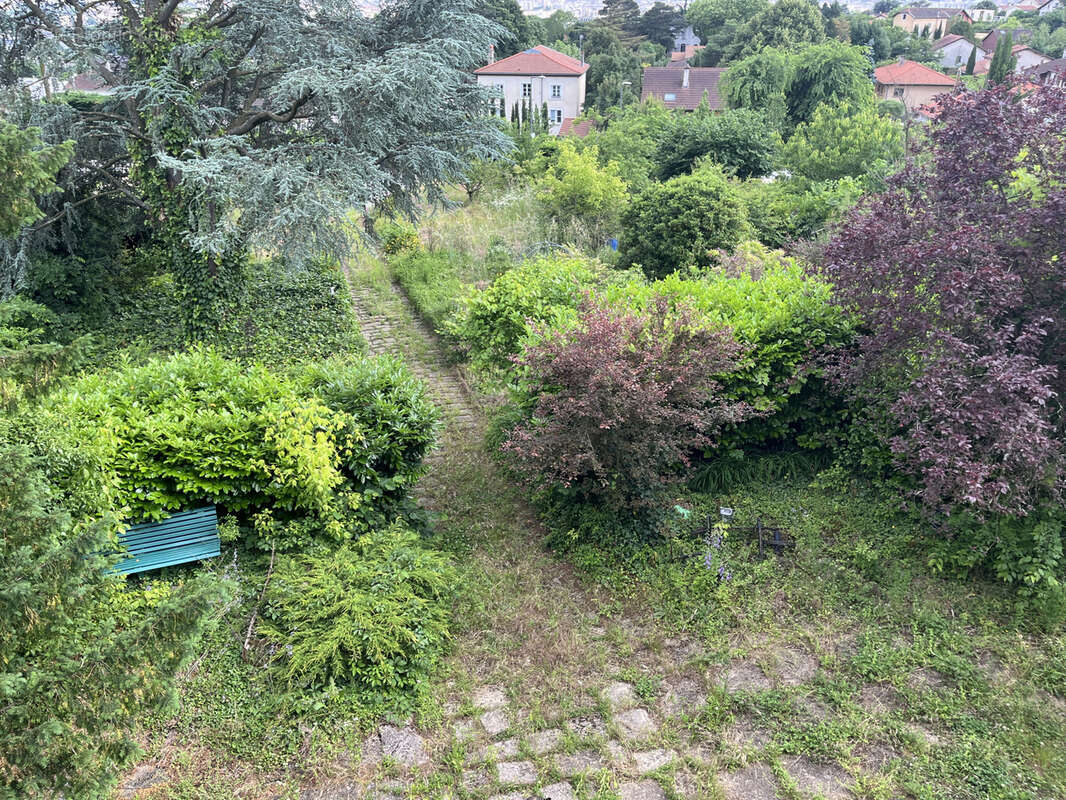 Maison à CALUIRE-ET-CUIRE