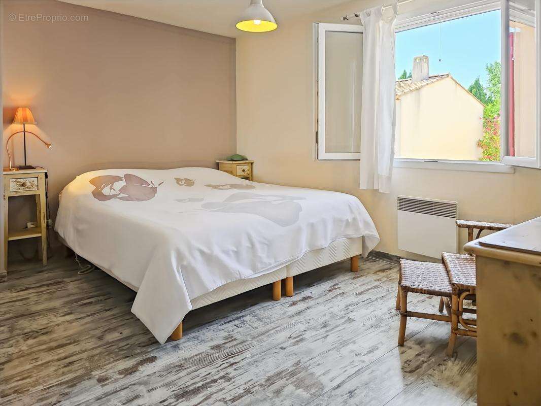 Maison 113 m² à Maussane-Les-Alpilles  - photo 16
