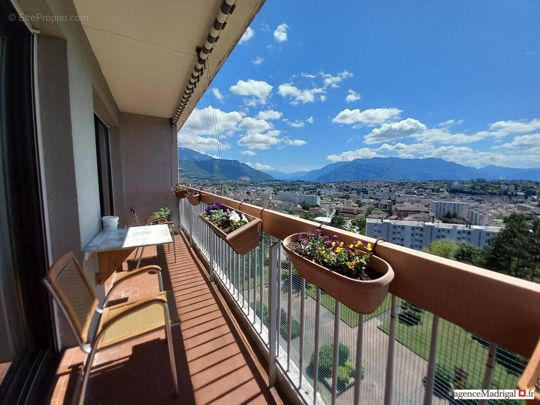 Appartement à VOIRON