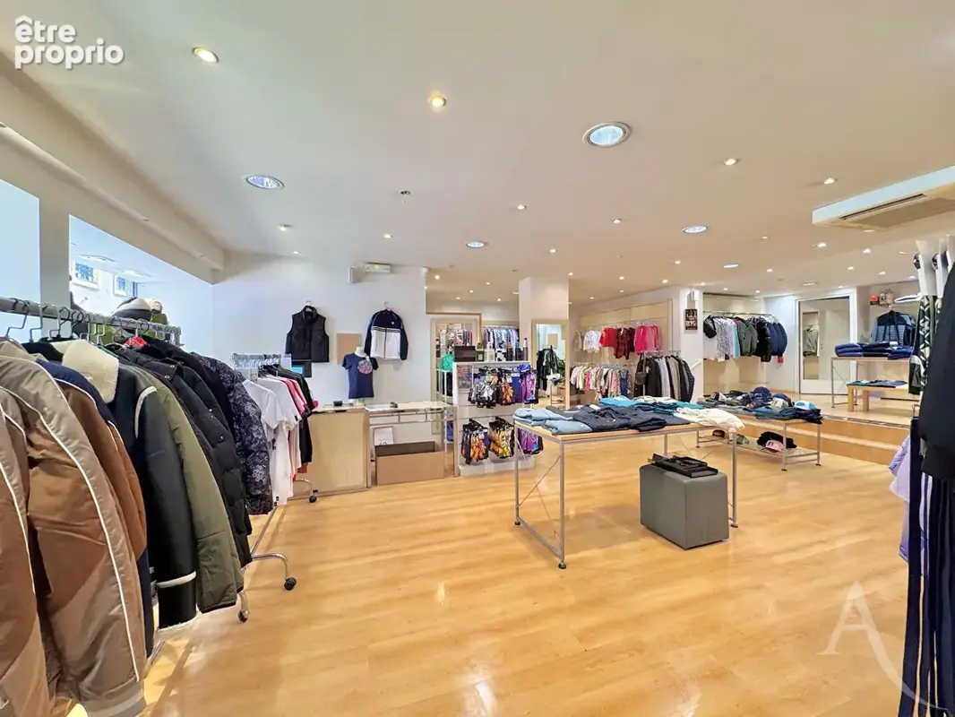 Local Commercial + caves - emplacement stratégique coeur de ville Thionville - photo 2