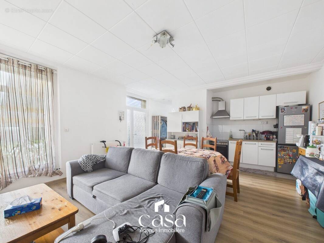 Appartement à MONTAMY