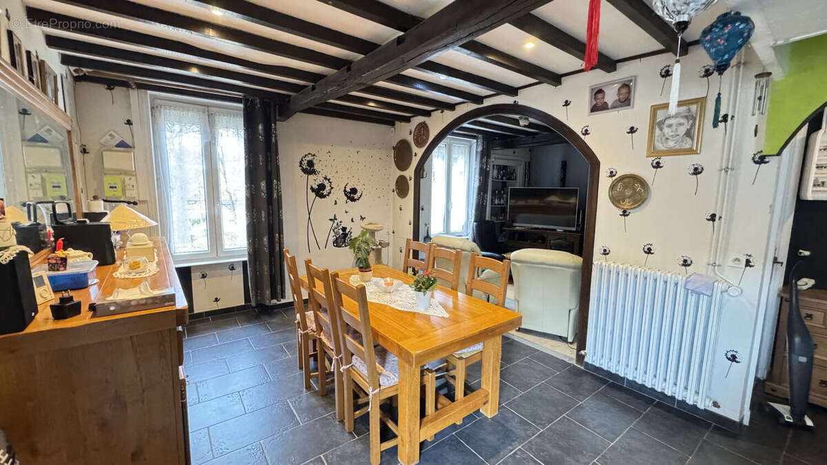 Photo 4 - Maison à AMPLEPUIS