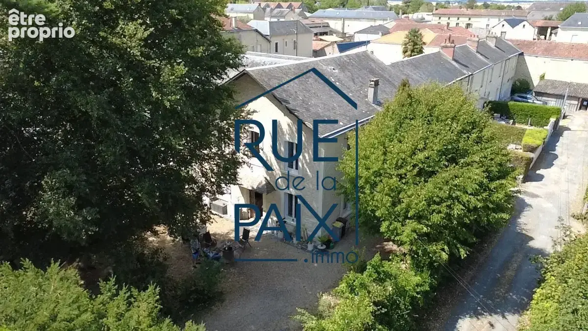 Maison 8 pièces 196 m² à vendre à Loudun (86200) - photo 2