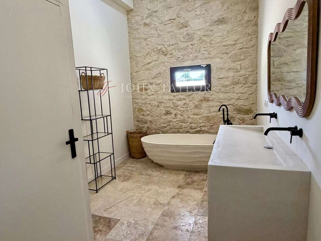 Pernes-les-Fontaine - Coeur de la Provence - photo 13