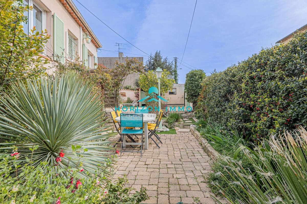 Appartement à SAINT-LAURENT-DU-VAR