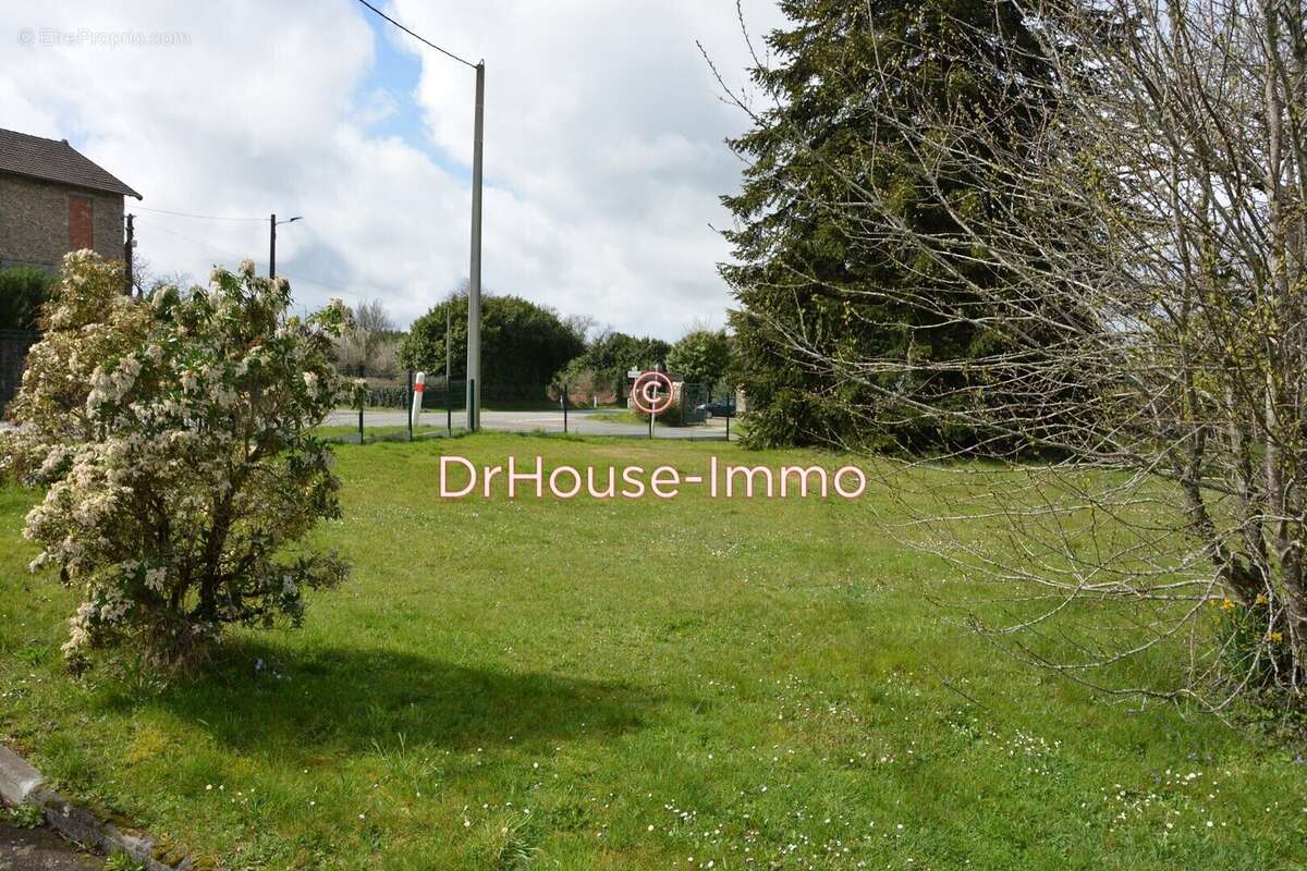 Maison à SAINT-MATHIEU