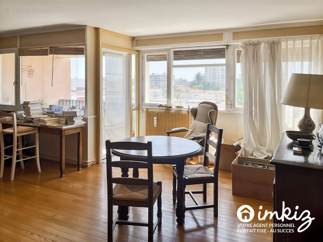 Appartement à BORDEAUX