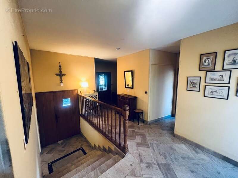 Maison à VAUX-SUR-VIENNE