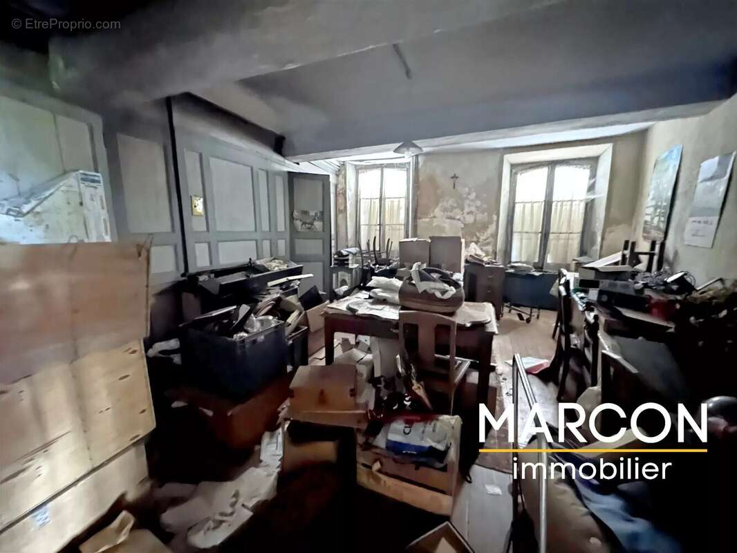 Maison à LA SOUTERRAINE