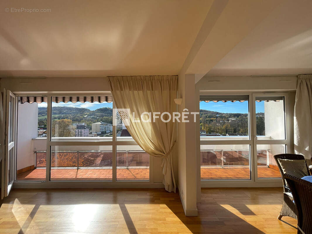 Appartement à LONS-LE-SAUNIER