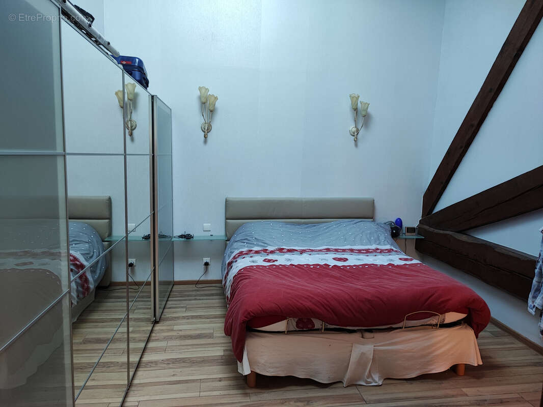 Appartement à LA REDORTE