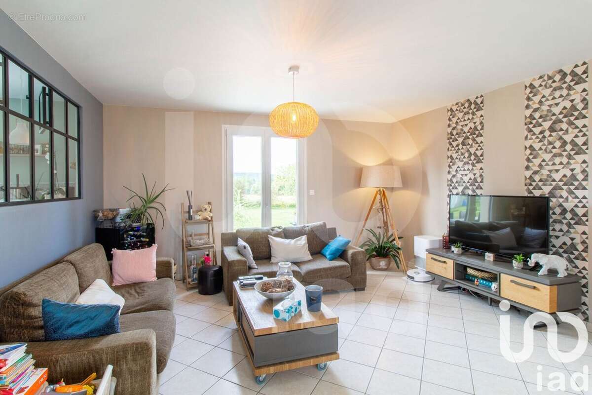 Photo 6 - Maison à CHEVINCOURT