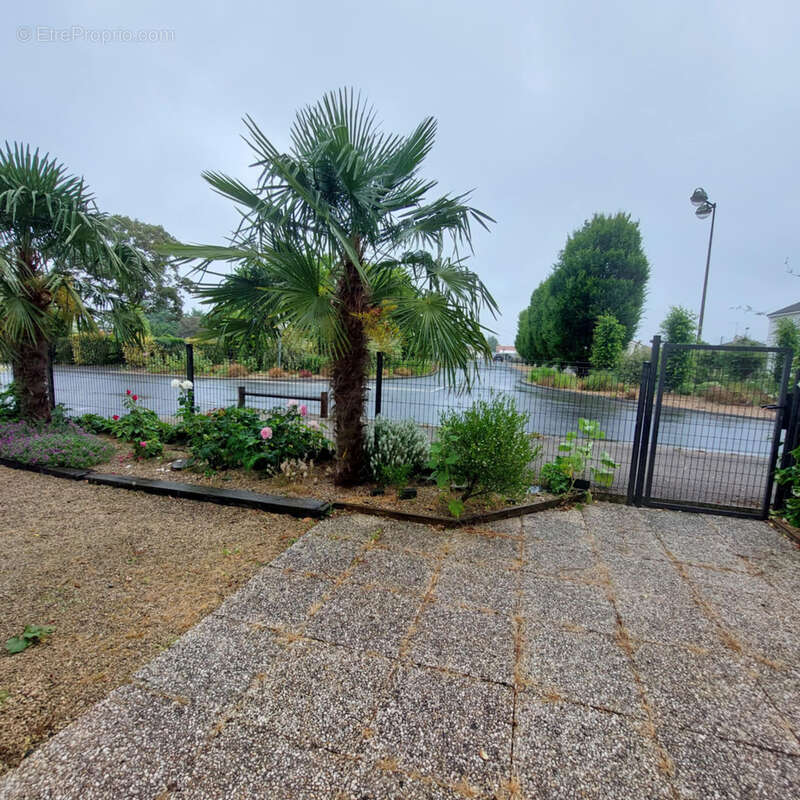 Maison à L'HERBERGEMENT