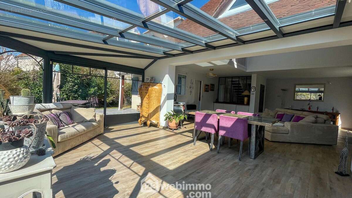 Maison à MAROLLES-EN-BRIE