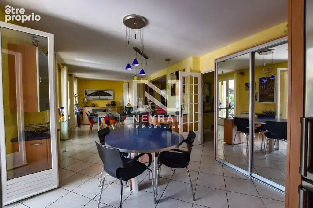 Maison 8 pièces 243 m² à vendre à Givry (71640) - photo 9
