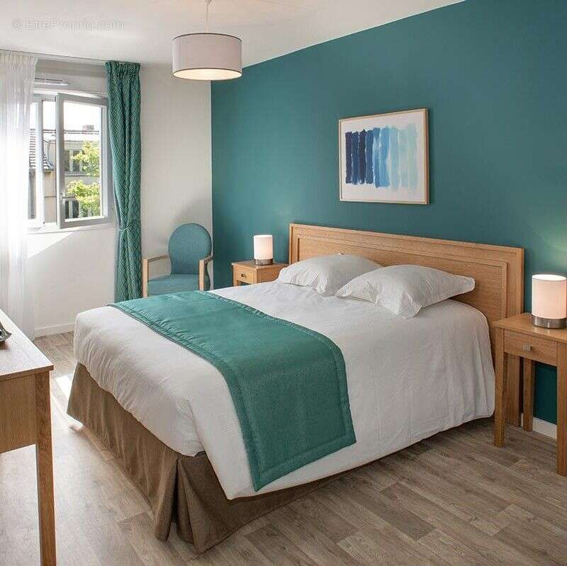 Appartement 64 m² à Bourg-La-Reine  - photo 2