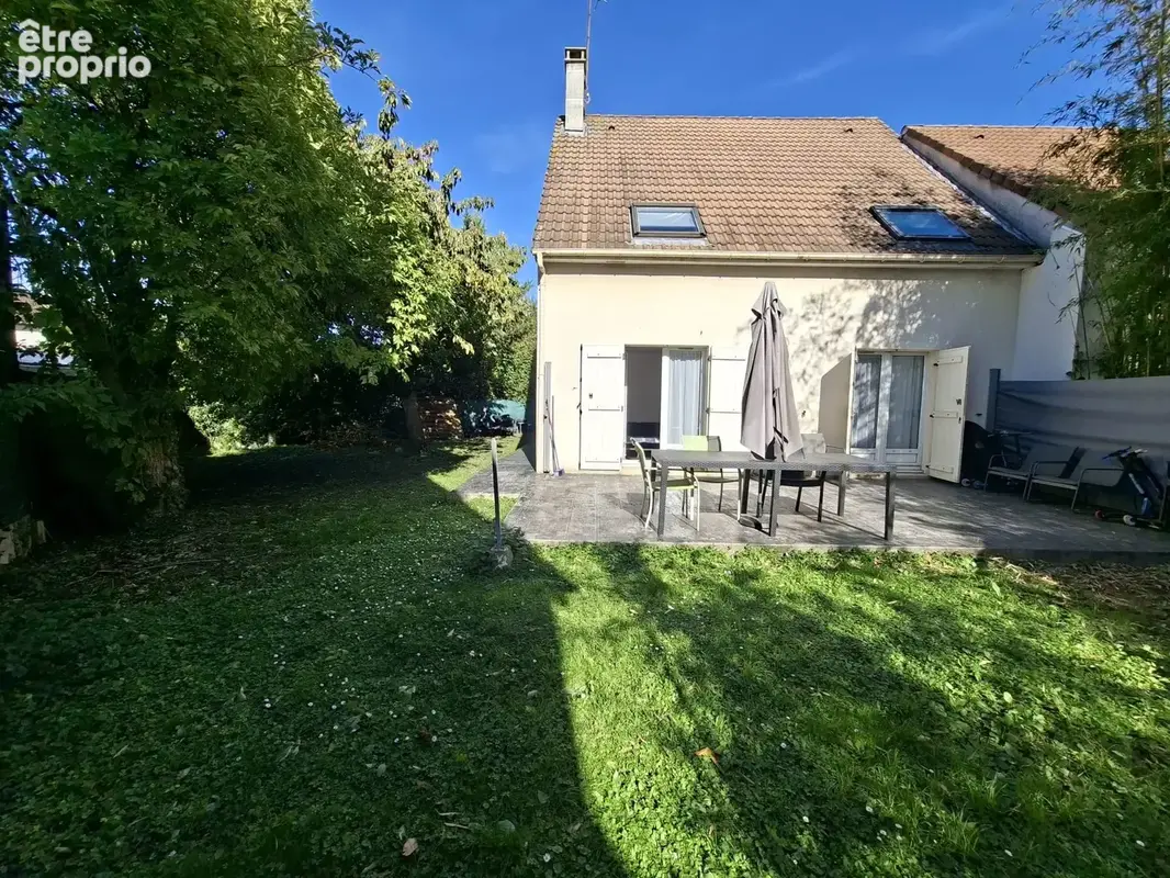 Maison à LE BLANC-MESNIL
